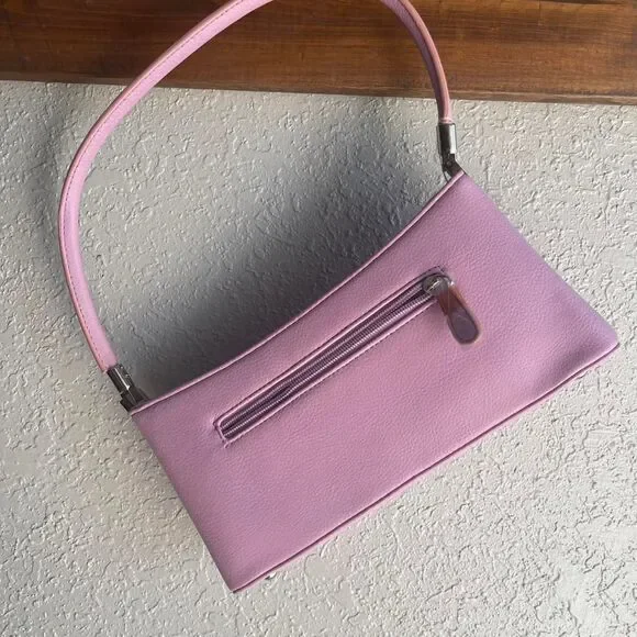 Lavender/ Pink colored vegan leather shoulder bag - Picture 2 of 3